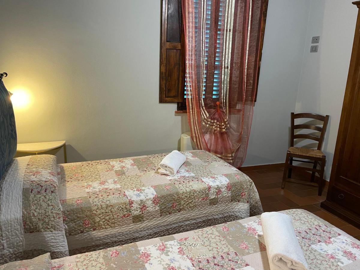 Willa Agriturismo I Poggi Gialli Sinalunga Zewnętrze zdjęcie